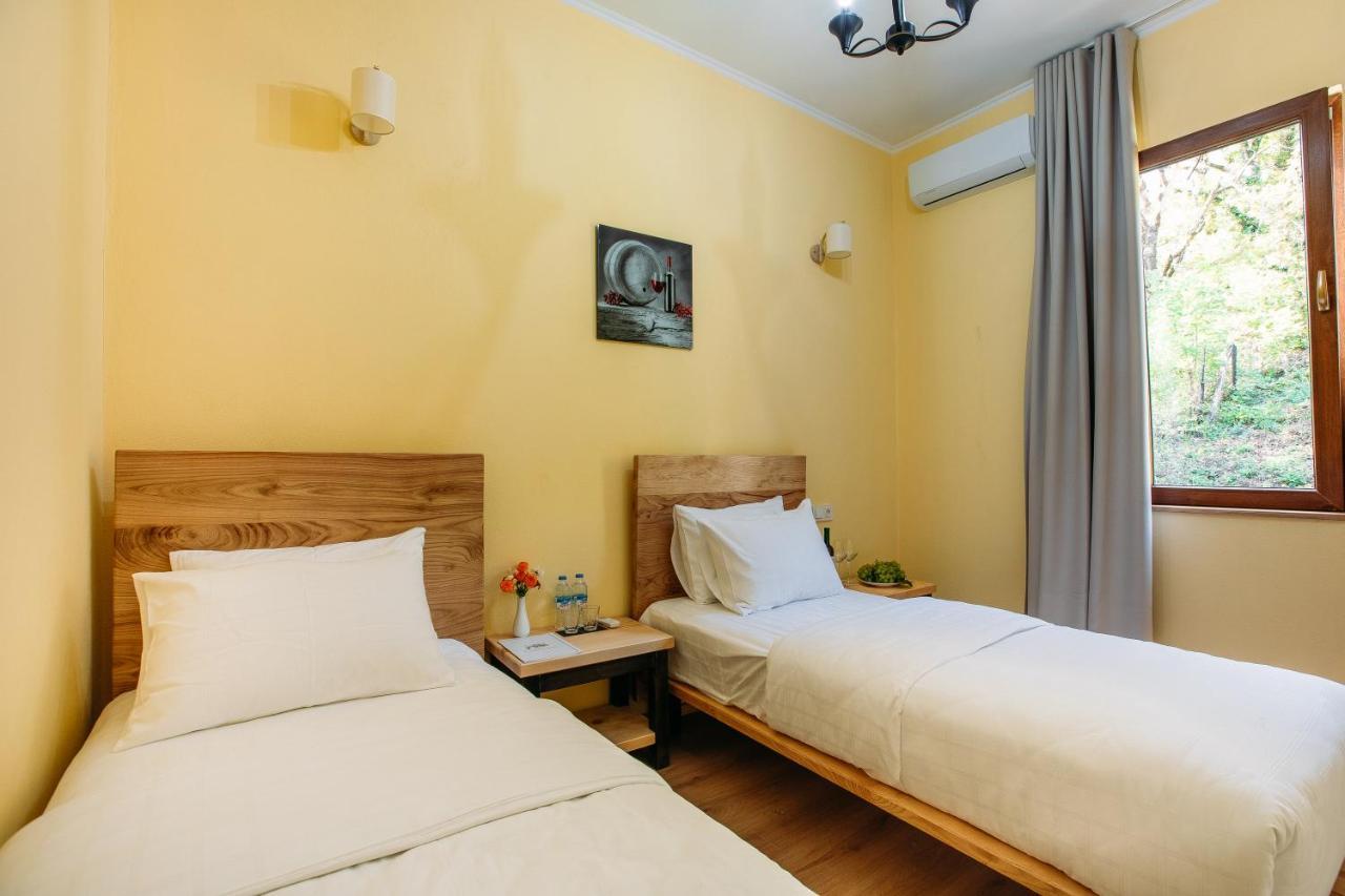 Hotel Chateau Iveri Varjanisi Luaran gambar
