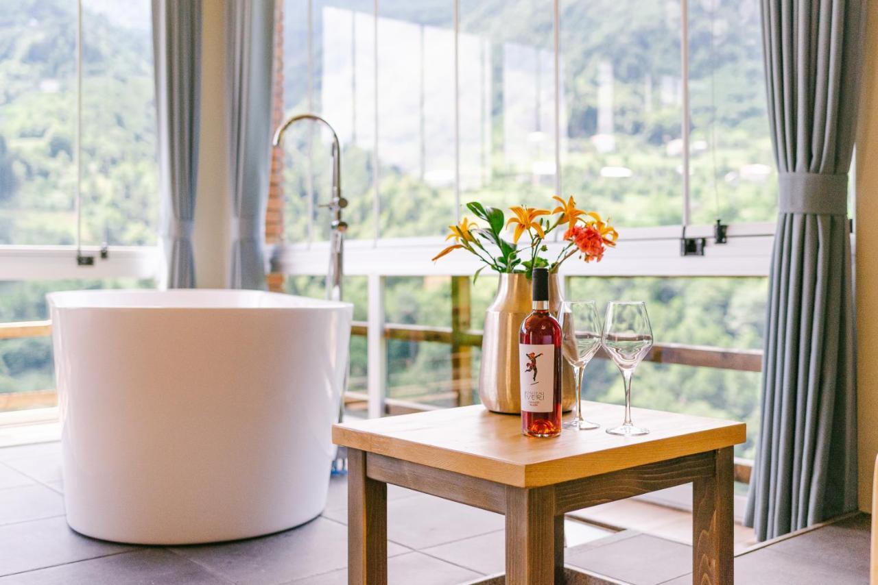 Hotel Chateau Iveri Varjanisi Luaran gambar