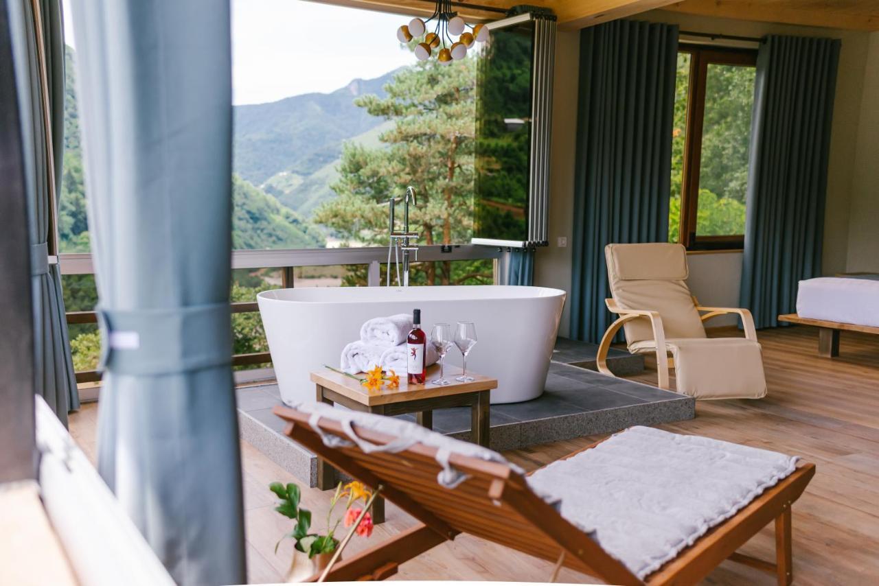 Hotel Chateau Iveri Varjanisi Luaran gambar