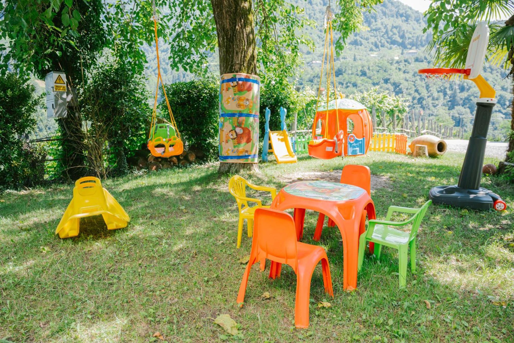 Hotel Chateau Iveri Varjanisi Luaran gambar